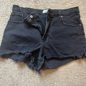 Abercrombie 90s High Rise Cutoff Shorts